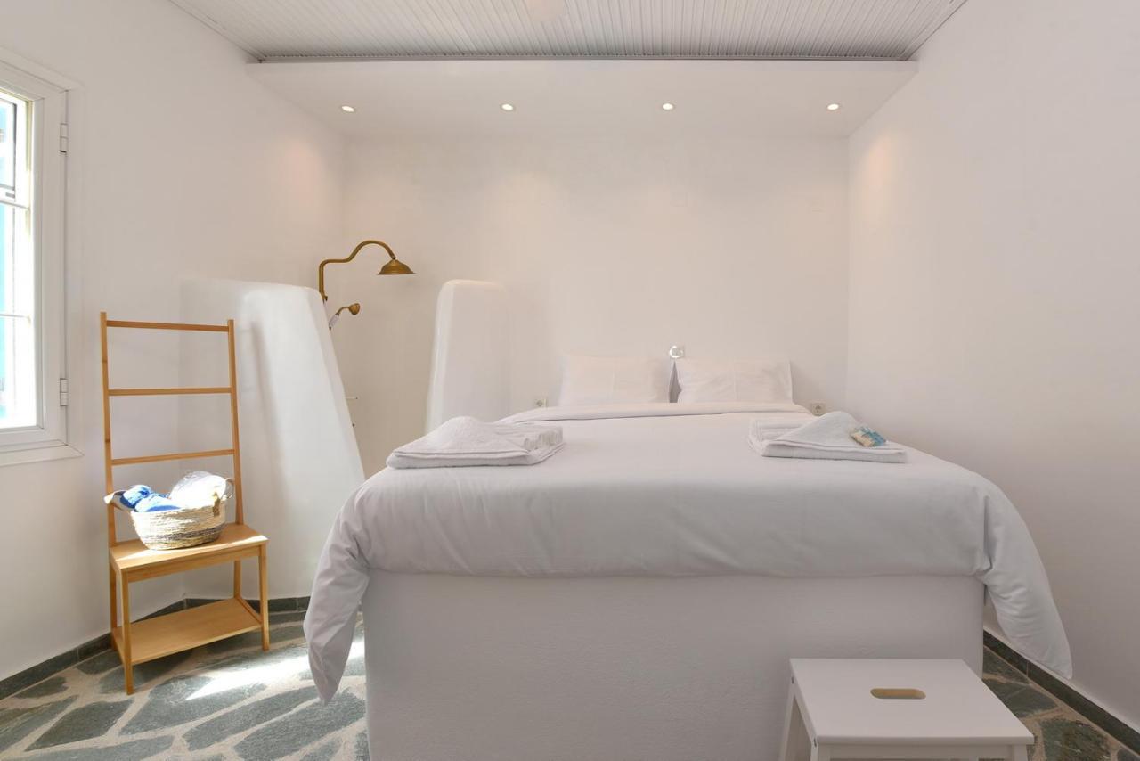 Blue Vorna Apartment Ano Syros Exterior photo
